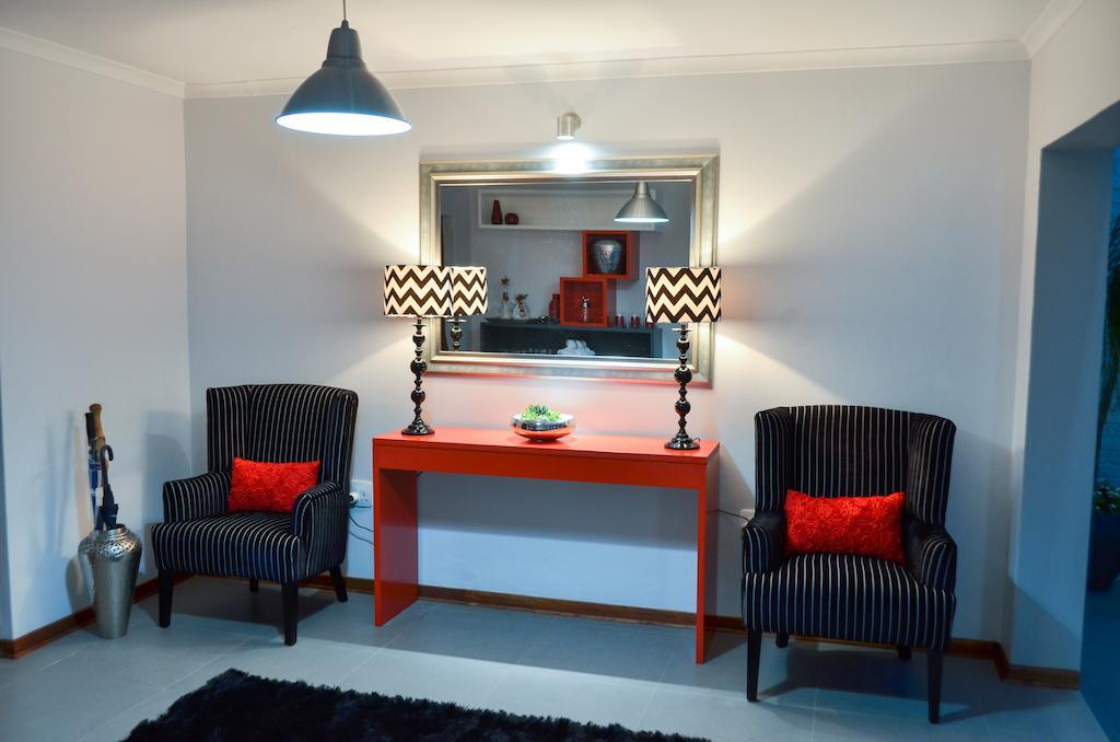 וויטבנק Yalla Yalla Boutique Hotel מראה חיצוני תמונה