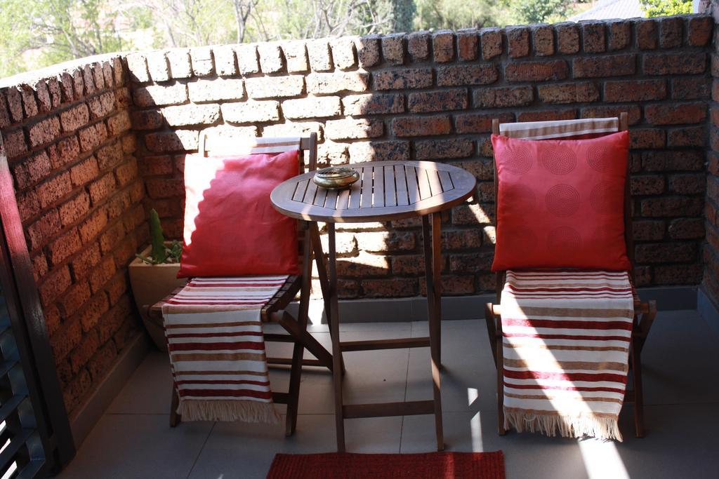 וויטבנק Yalla Yalla Boutique Hotel מראה חיצוני תמונה