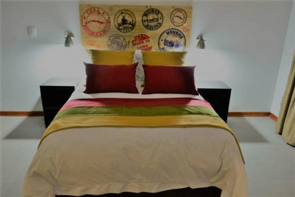 וויטבנק Yalla Yalla Boutique Hotel מראה חיצוני תמונה