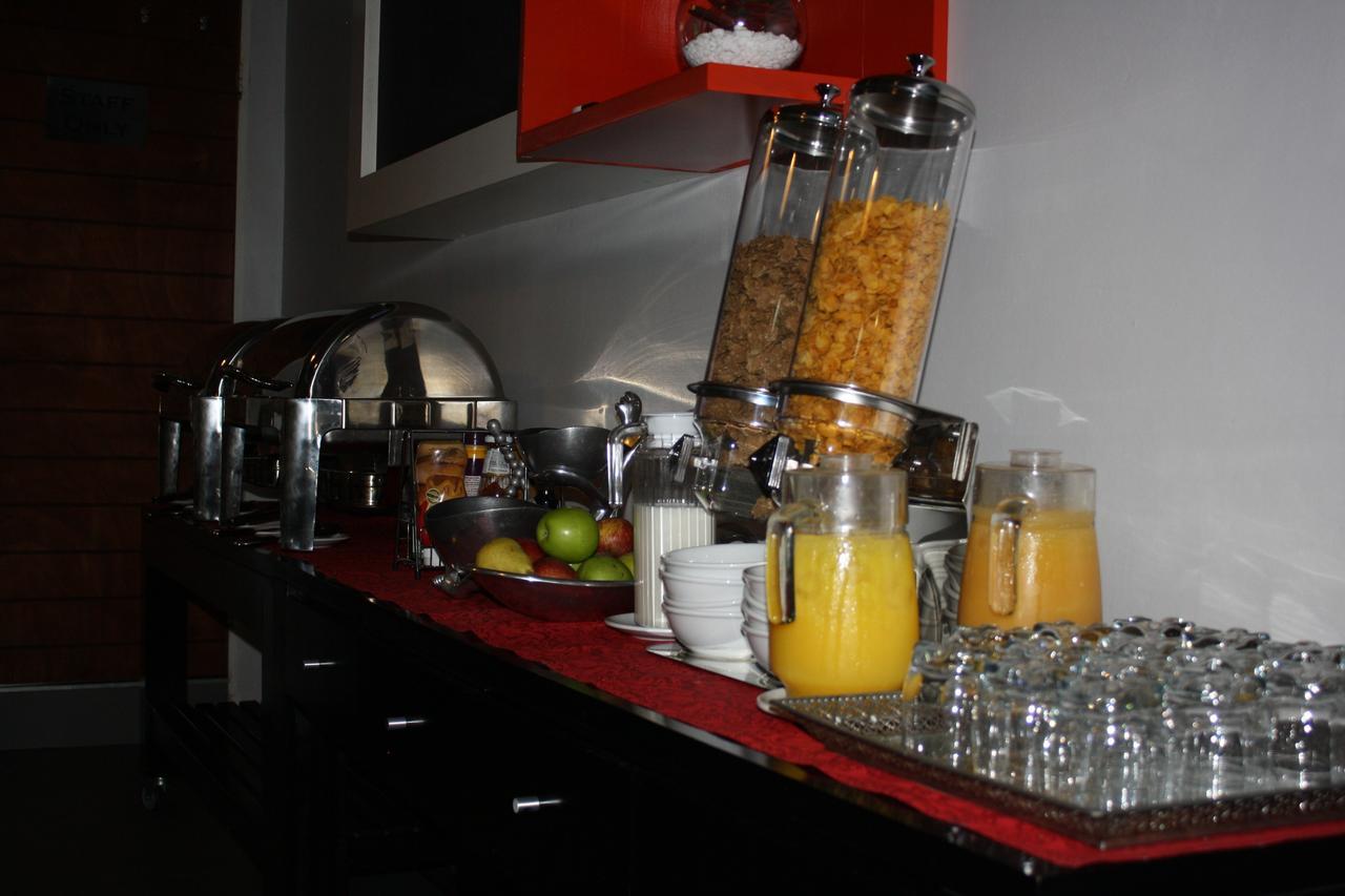 וויטבנק Yalla Yalla Boutique Hotel מראה חיצוני תמונה