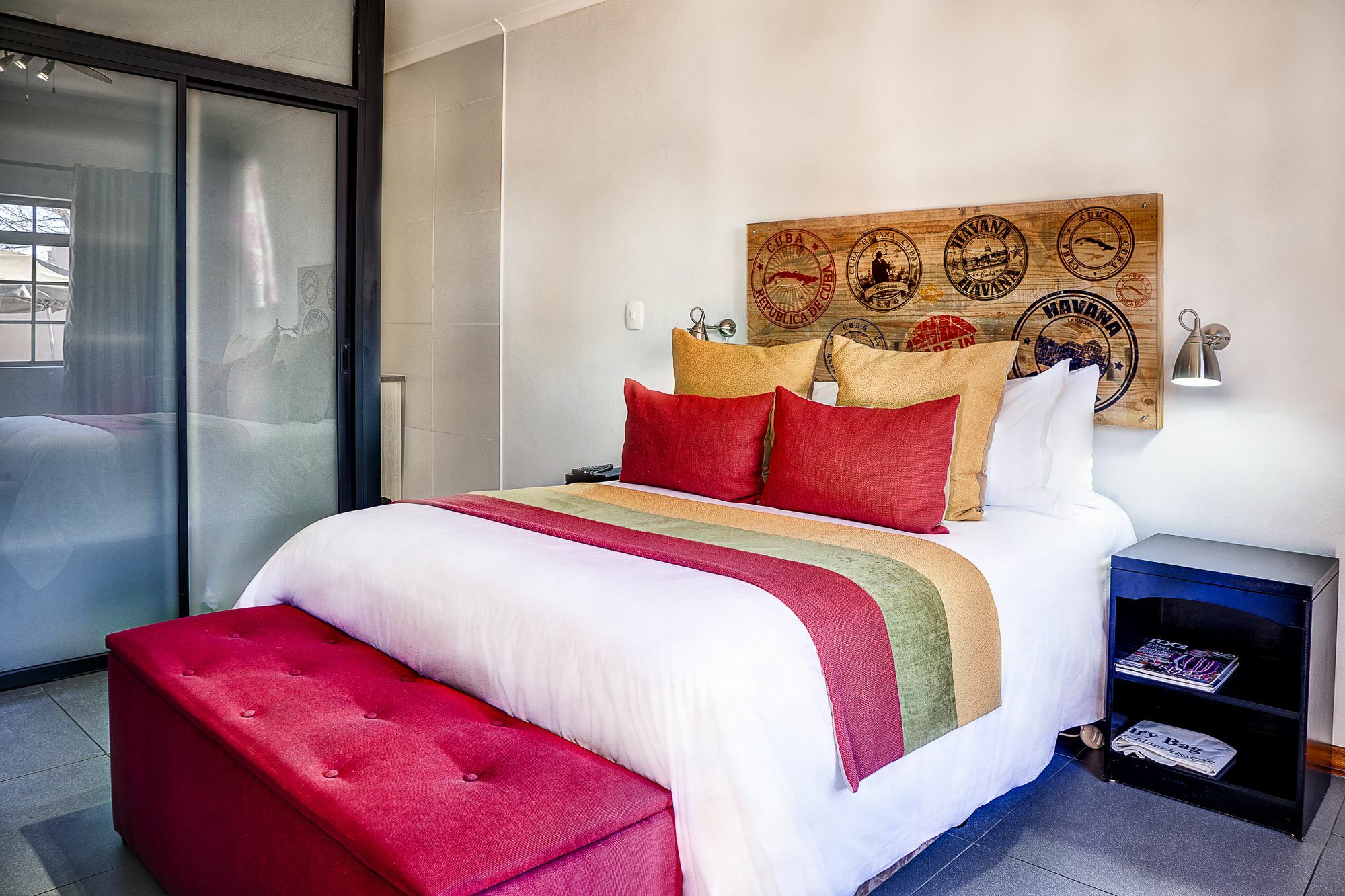 וויטבנק Yalla Yalla Boutique Hotel מראה חיצוני תמונה