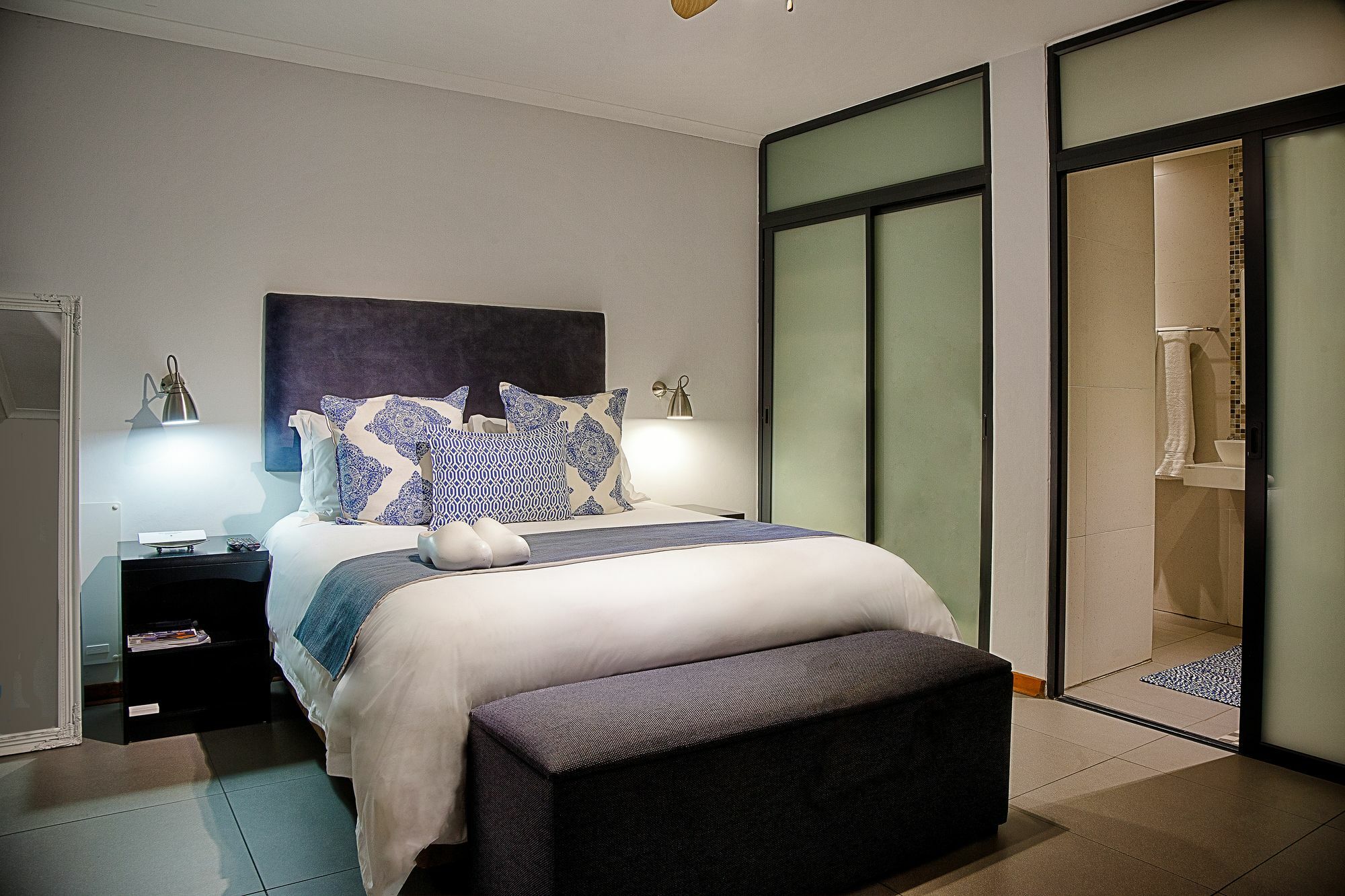 וויטבנק Yalla Yalla Boutique Hotel מראה חיצוני תמונה